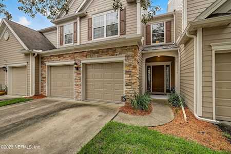 11218 Castlemain CIR N Jacksonville, FL 32256