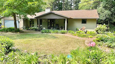 909 Forest Hill Dr Green Bay, City of Green Bay, WI 54311-5927