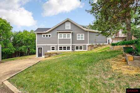 601 Kingsway Dr Le Sueur, MN 56058