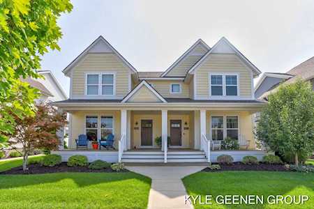 4702 Macatawa Legends Blvd Holland, MI 49424