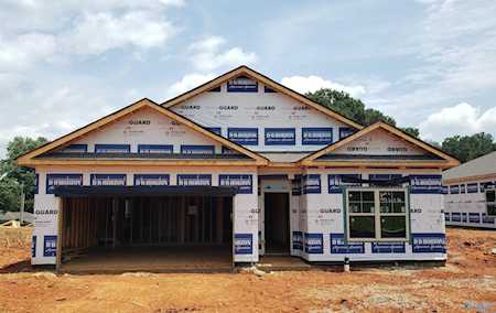 193 List Road Huntsville, AL 35810