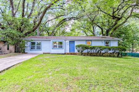 1833 Wales Dr Tallahassee, FL 32303