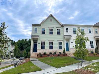 15148 Rocky Bluff Loop Davidson, NC 28036