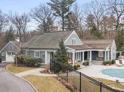 19 Ridge Hill Farm Road Wellesley, MA 02482