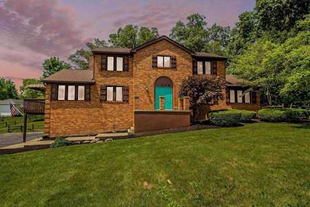 1320 Chickasaw Drive London, OH 43140
