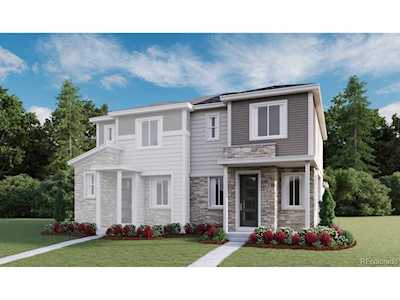 82 S Trussville St Aurora, CO 80018
