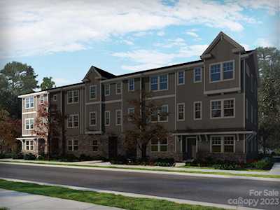 3742 Memorial Parkway Charlotte, NC 28217