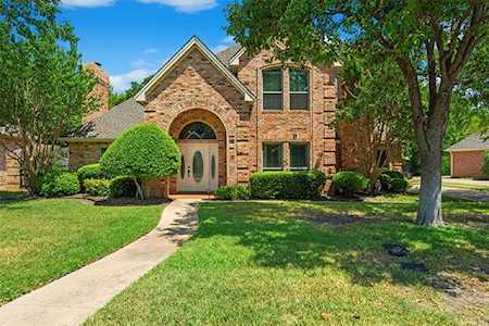 600 Green Meadow Street N Colleyville, TX 76034