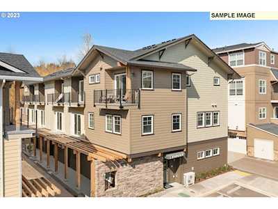 12011 SE High Creek RD #3F Happy Valley, OR 97086