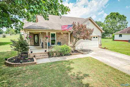 113 Ed Milner Lane New Market, AL 35761