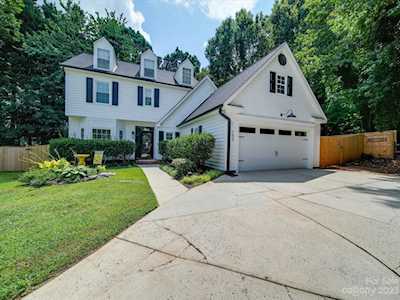 153 Ashford Hollow Ln Mooresville, NC 28117
