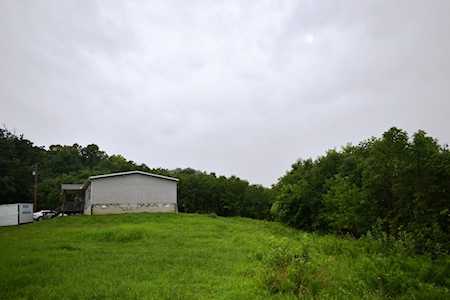 20 Deerhaven Ln Gordonsville, TN 38563