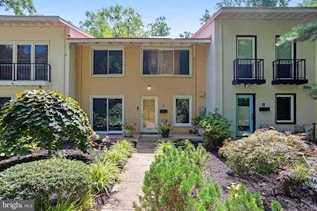 11495 Waterview Cluster Reston, VA 20190