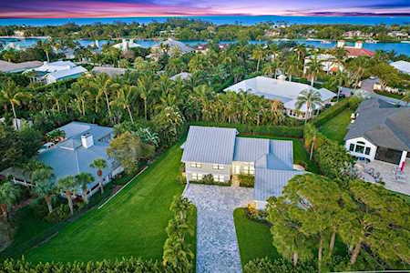 17577 SE Indian Hills Drive Tequesta, FL 33469