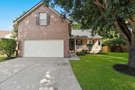 103 Oak Meadow Ct Hendersonville, TN 37075