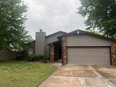 2864 W 115th St Jenks, OK 74037