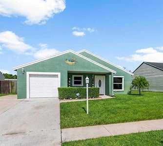 7980 Ridgewood Drive Lake Worth, FL 33467