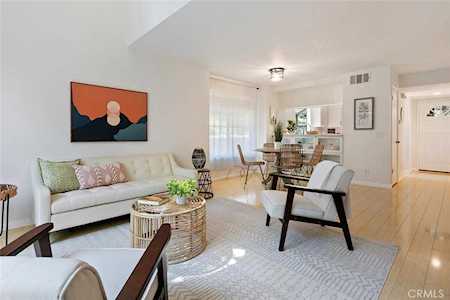 5708 Skyview Way #A Agoura Hills, CA 91301