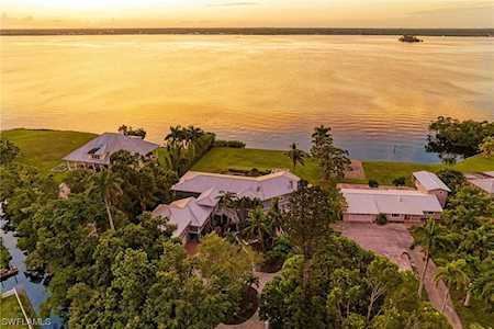 144 Riverview Rd Fort Myers, FL 33905