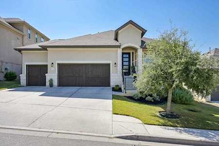 3821 Vinalopo DR Austin, TX 78738