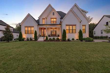 2018 Kingsbarns Dr Nolensville, TN 37135
