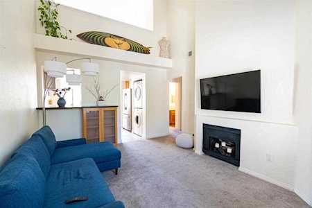 4075 Carmel View Road #6 San Diego, CA 92130