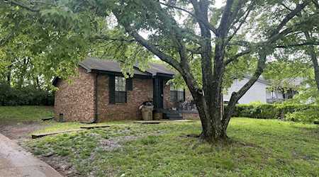 3728 Brickmont Dr Nashville, TN 37207
