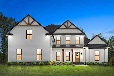 363 Ellington Dr Clarksville, TN 37043