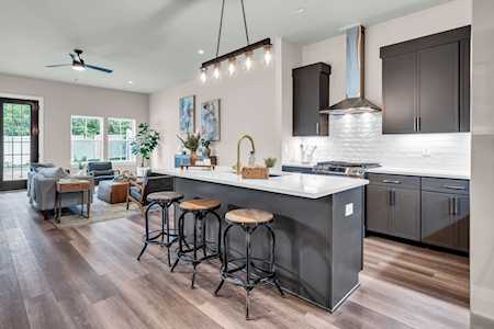 1090 Noble Loop #9 Nashville, TN 37211