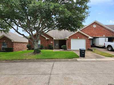 5401 Hollytree Dr. #1101 Tyler, TX 75703