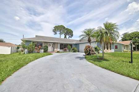 2073 SW NE Aquarius Lane Port St Lucie, FL 34984