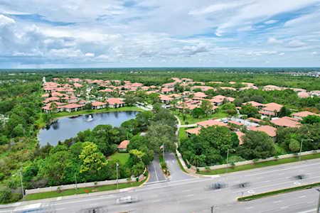 61 SW South River Drive #105 Stuart, FL 34997