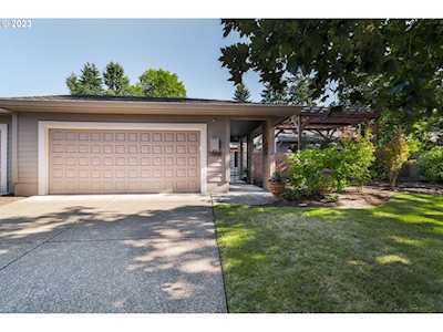 7666 SW Arbor Glen CT Wilsonville, OR 97070