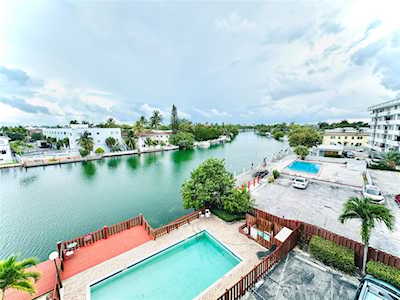 80 S Shore Dr #405 Miami Beach, FL 33141