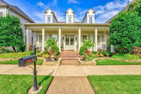 4517 W Woodlawn Cir Collierville, TN 38017