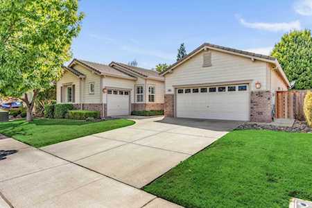7448 Millport Drive Roseville, CA 95678