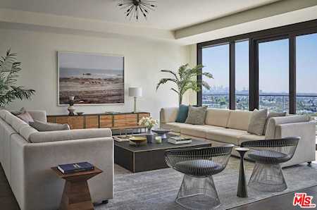 8420 Sunset Blvd #602 West Hollywood, CA 90069