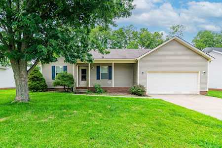 104 Sturbridge Dr Georgetown, KY 40324