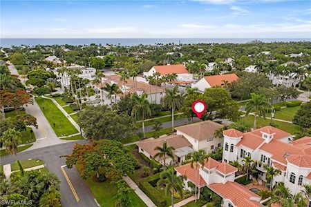 185 S 4th St #2 Naples, FL 34102