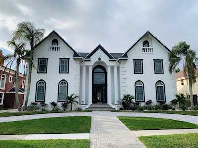 3013 Oakmont Dr Clearwater, FL 33761