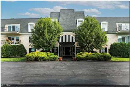 1851 King James Parkway #315 Westlake, OH 44145