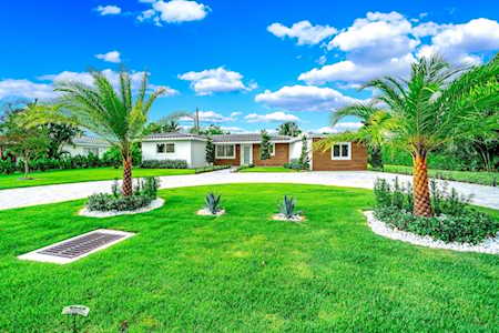2222 N Conference Dr Boca Raton, FL 33486