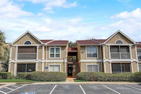 9481 Highland Oak Dr #814 Tampa, FL 33647