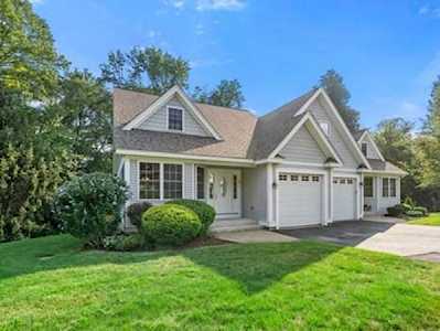 30 Carrington Ln #30 Uxbridge, MA 01569