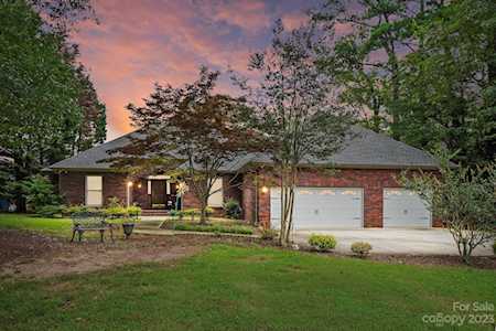 250 Blucher Circle Lake Wylie, SC 29710
