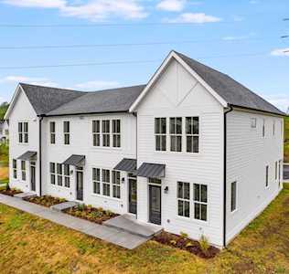 107 Stella Drive Nashville, TN 37209