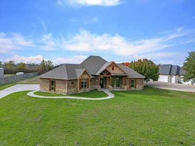 137 Royal Park Lane Waxahachie, TX 75165