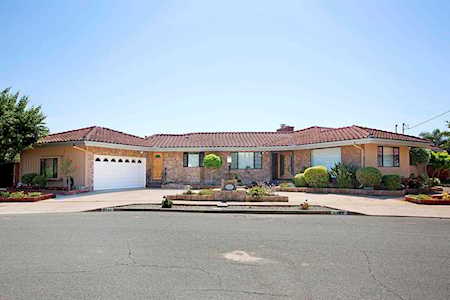 5105 Walsh Way San Diego, CA 92115