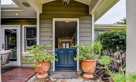378 23rd St Newport Beach, CA 92660