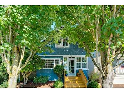2532 SE 20th AVE Portland, OR 97202